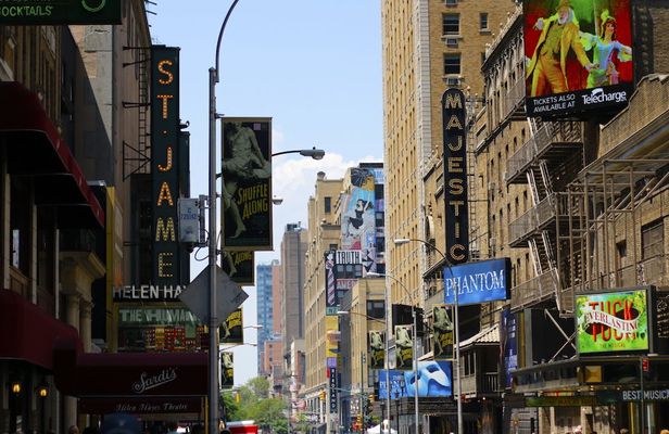 Haunted Broadway walking tour in New York City