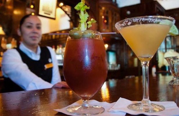 San Antonio half-day classic bar tour