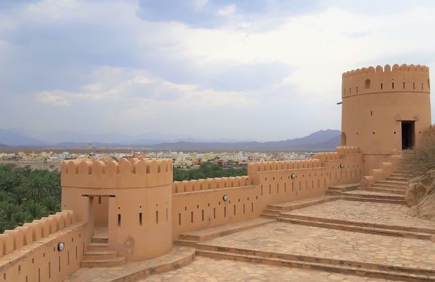 Private tour to Batinah region and Nakhal from Muscat with lunch