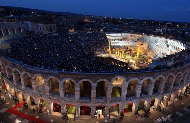 Arena di Verona Opera Package with tickets, city tour and transport