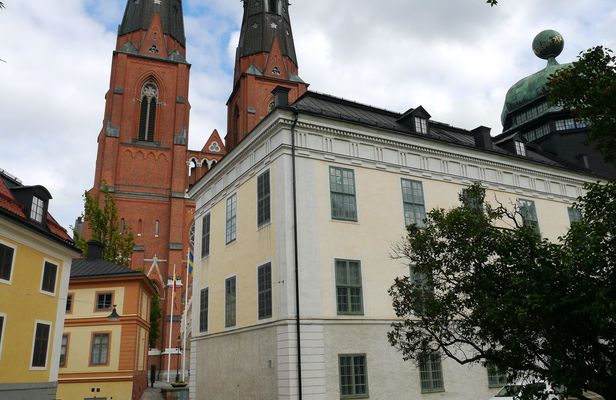 Walking tour to Uppsalas main attractions