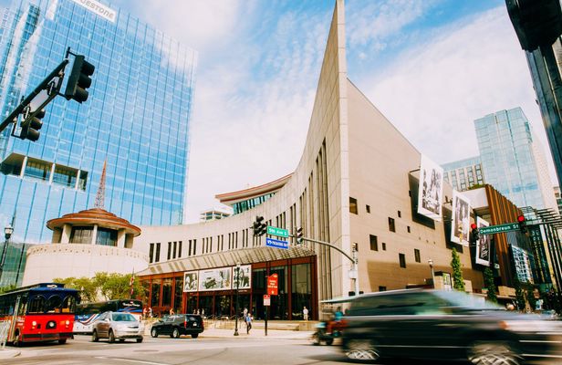 Nashville Country Music Hall of Fame and Museum and audio guide
