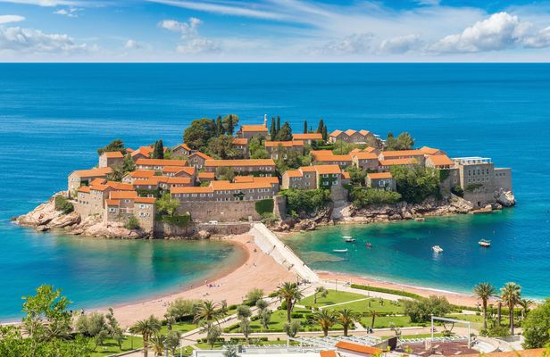 Full day tour to Kotor and Budva from Dubrovnik