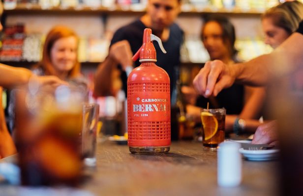 Tapas and wine experience walking tour in Barcelona