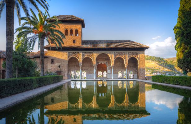 Alhambra guided visit with Arab Baths