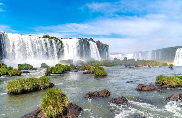 Full-day tour of the Brazilian side of Iguazu Falls