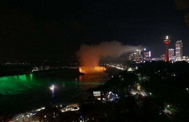 Niagara Falls night illumination tour