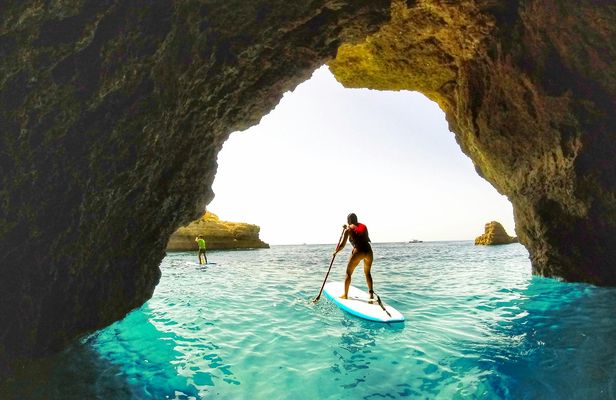 Stand-up paddle caves tour in Albufeira
