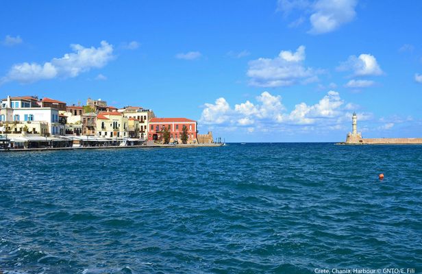 Accessible private half day tour of Chania