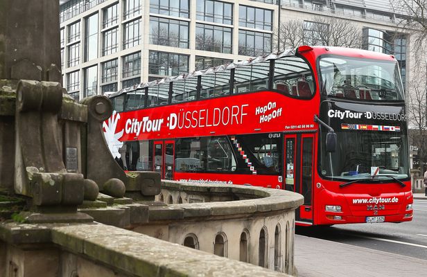 24-hour Düsseldorf hop-on hop-off bus tour