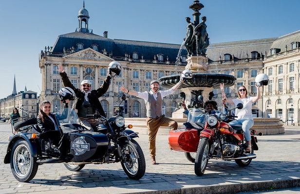Sidecar tour in Bordeaux with food tasting