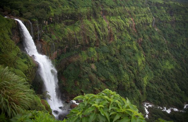 Panchgani full-day tour from Pune