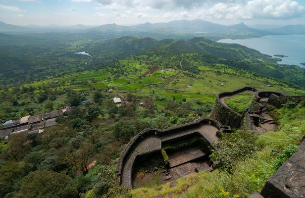 Historical tour of Lohagarh Fort and Bedse Cave from Pune