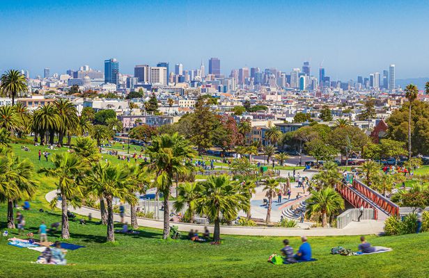 Mission District food and history walking tour