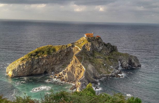 Vizcaya Bridge, Urdaibai, San Juan, Bermeo, and Gernika day trip