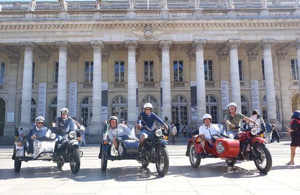 Classic sidecar tour in Bordeaux