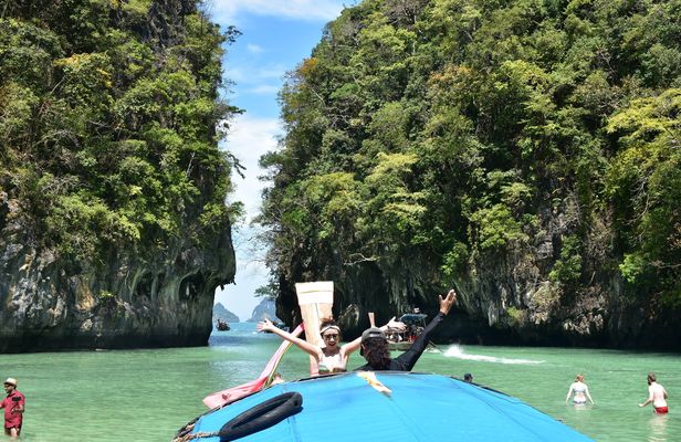 Hong Island snorkeling boat tour with 360° viewpoint from Krabi