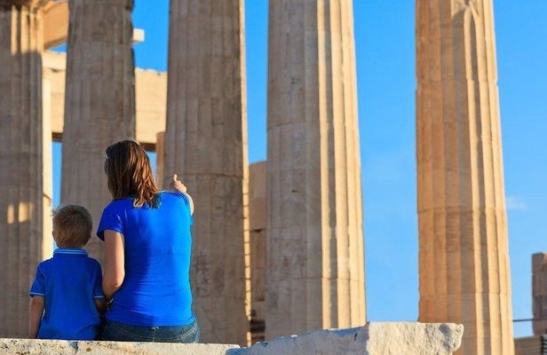Acropolis for families private guided tour in Athens