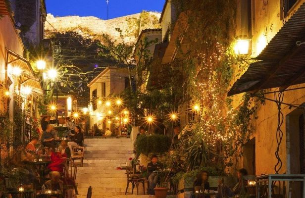 City highlights evening group tour with meze dinner in Athens