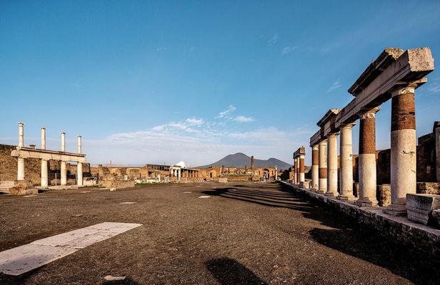 Pompeii and Vesuvius small group tour from Amalfi with skip-the-line tickets