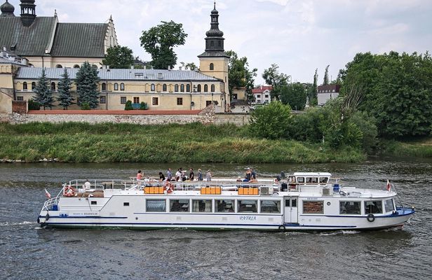 1-hour Krakow Vistula River cruise with audio guide