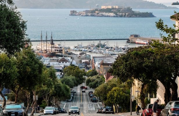 Alcatraz Island and Fisherman’s Wharf activity combo tour