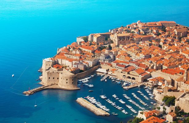 Dubrovnik walking tour with transport from Herceg Novi