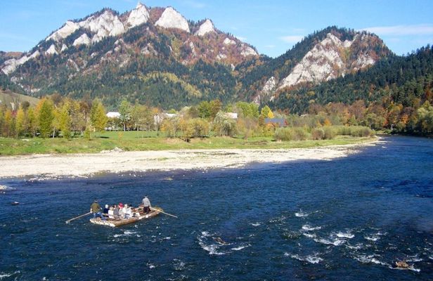 One-day tour of Dunajec river gorge and thermal baths from Krakow