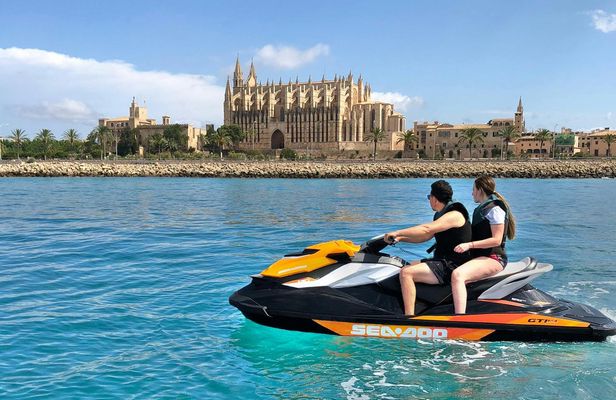 Palma de Mallorca 30-minute Jet Ski Tour with Visit to the Cathedral