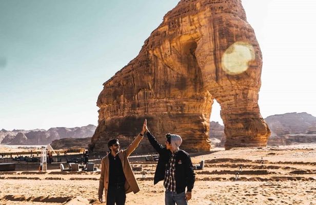 Al Ula guided tour to Elephant Rock