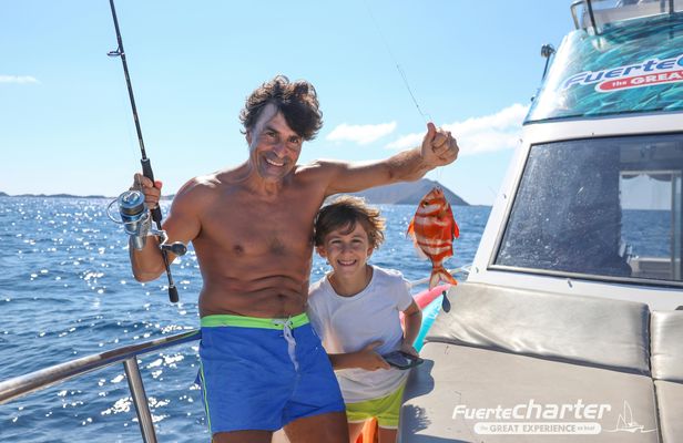 Family fishing experience from Corralejo with luch