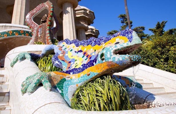 Park Güell skip-the-line ticket and guided tour