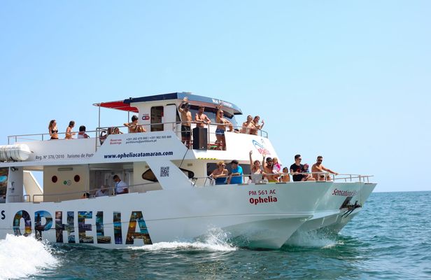 Catamaran Ophelia cruise in Portimão with lunch