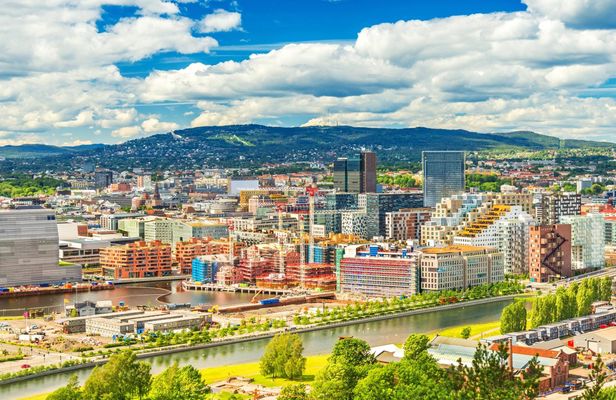 24-hour Oslo hop-on hop-off bus tour