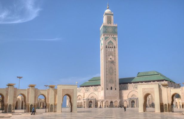 8-day private tour from Casablanca to Marrakech via Sahara desert