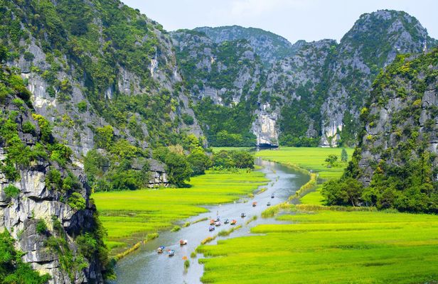 5 days-4 nights all-inclusive trip in Vietnam