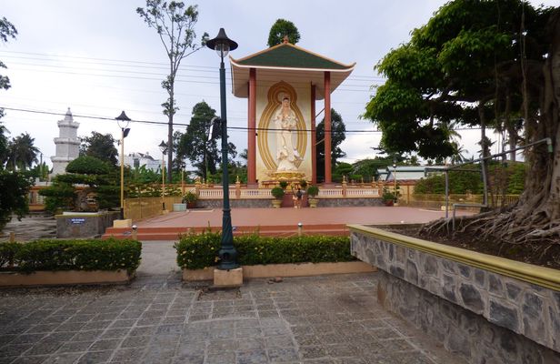 Full-day Mekong Delta guided tour from Ho Chi Minh with lunch