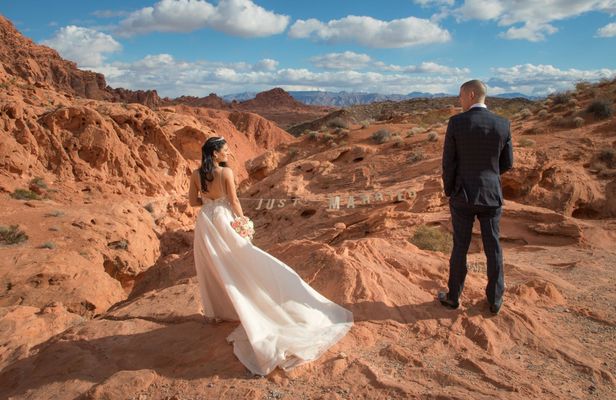 Valley of Fire State Park wedding package