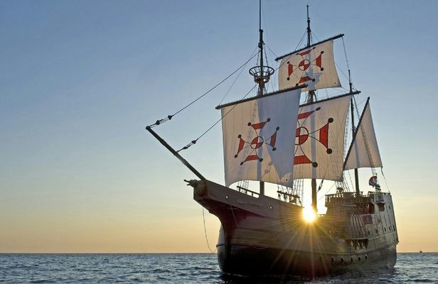 Sunset carrack ship cruise