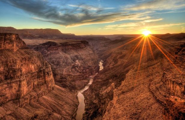 Grand Kingdom with Sunset Hummer Tour