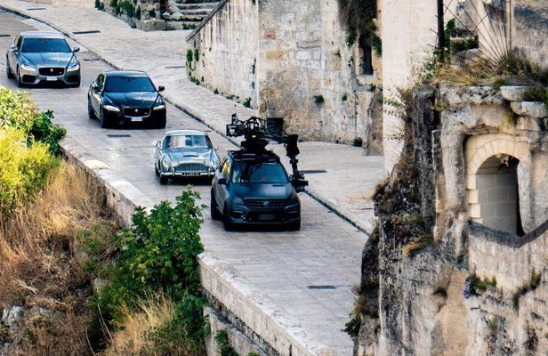"007: No time to die" guided tour of Matera