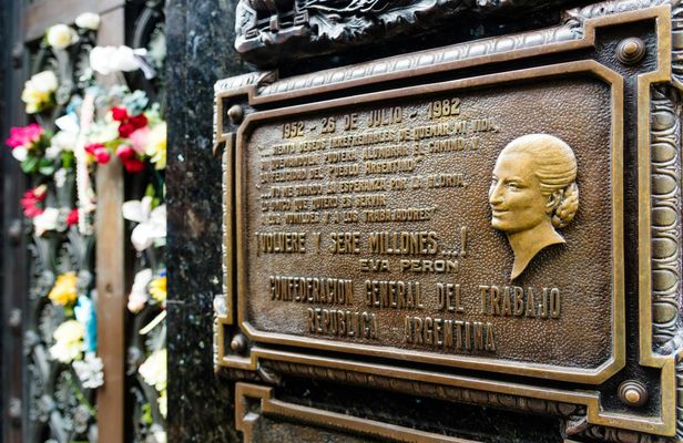 Evita and the Peronism private tour in Buenos Aires