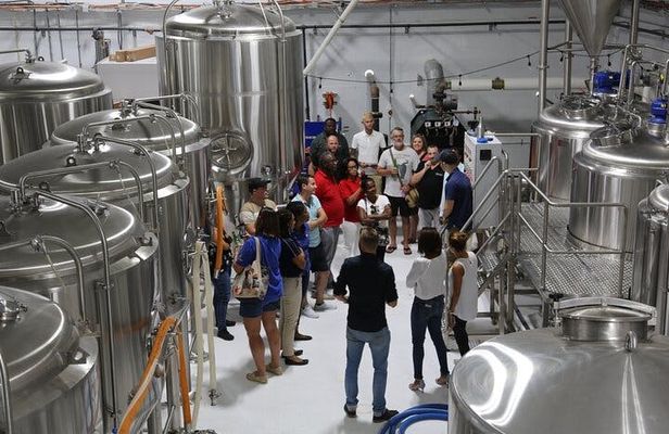Half-Day Ultimate Brewery Beer Tour in Sint Maarten