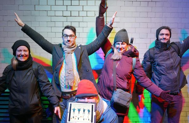 Guided walking tour of London's rock and roll hotspots