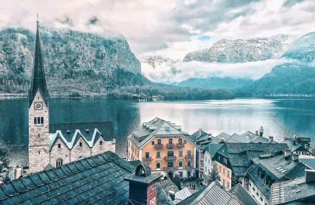 Hallstatt self-guided history and photo locations tour