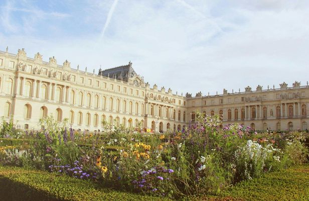 Paris Versailles Palace and Gardens Tickets and In-App Audio Tour