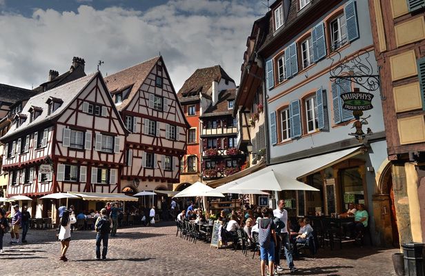 Private architectural walking tour of Colmar with a Local