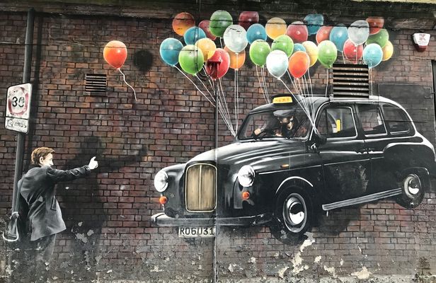 Explore Glasgow's art and culture with a local