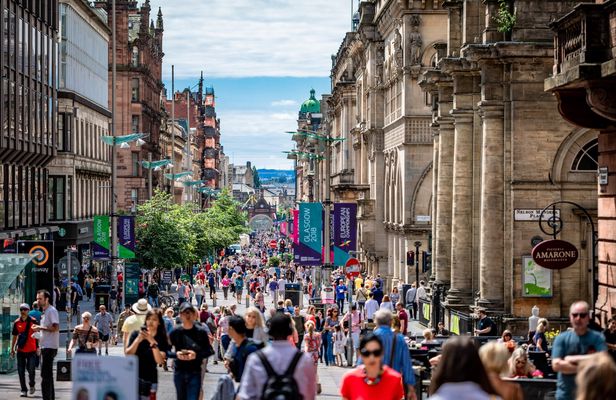 Best intro tour of Glasgow with a local