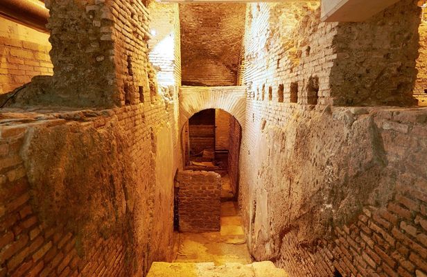 Rome's underground and piazzas guided walking tour